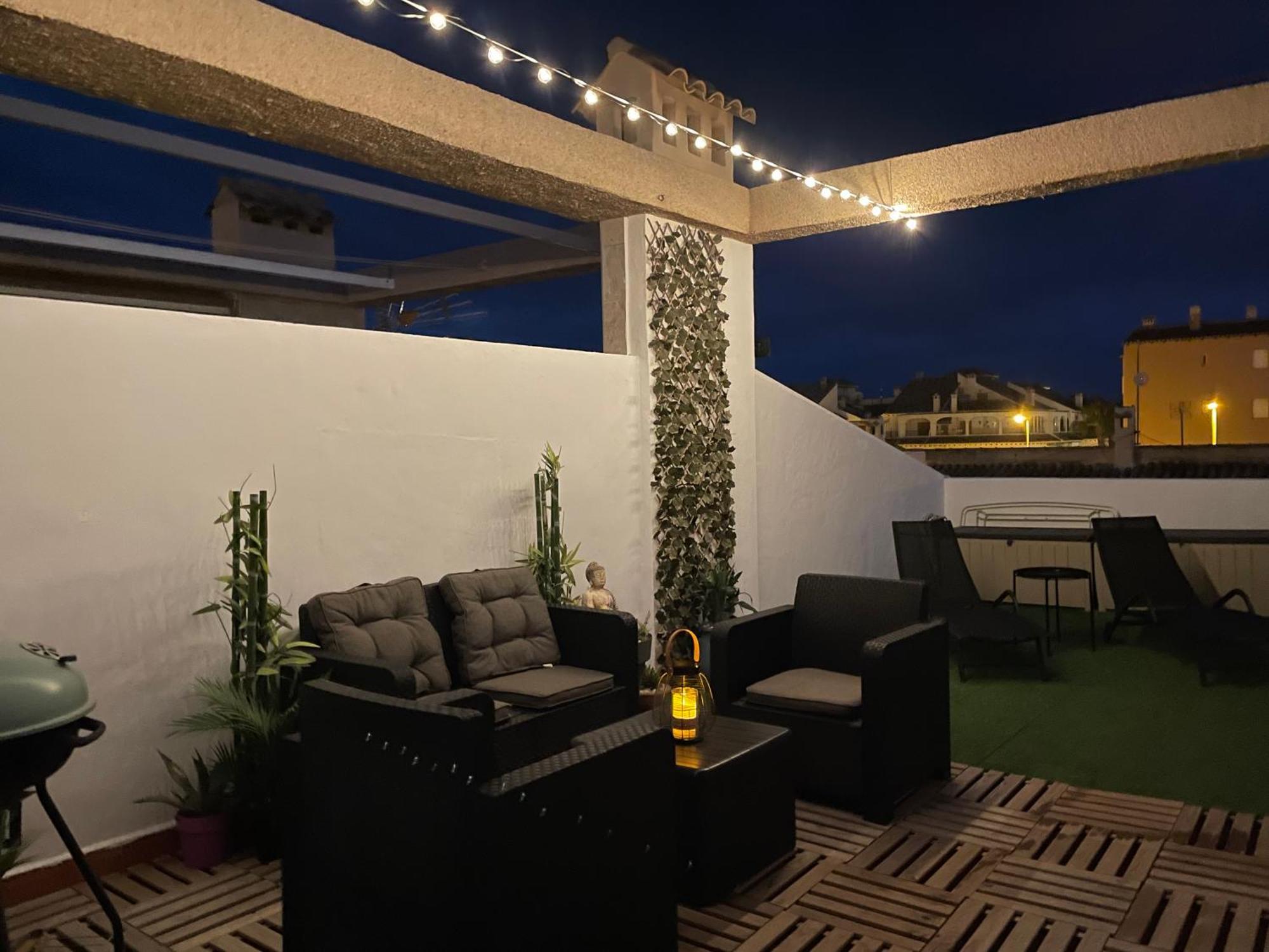 Przytulny Apartament 100M Od Plazy 托雷维耶哈 外观 照片