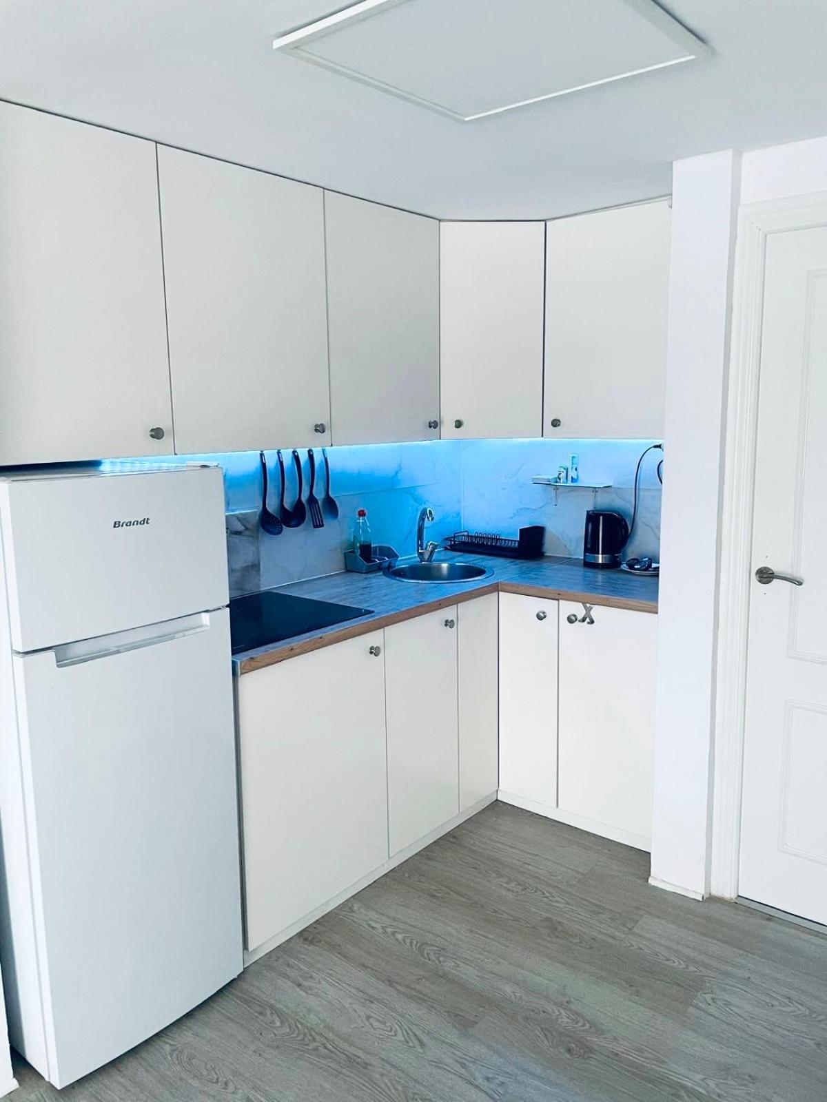 Przytulny Apartament 100M Od Plazy 托雷维耶哈 外观 照片