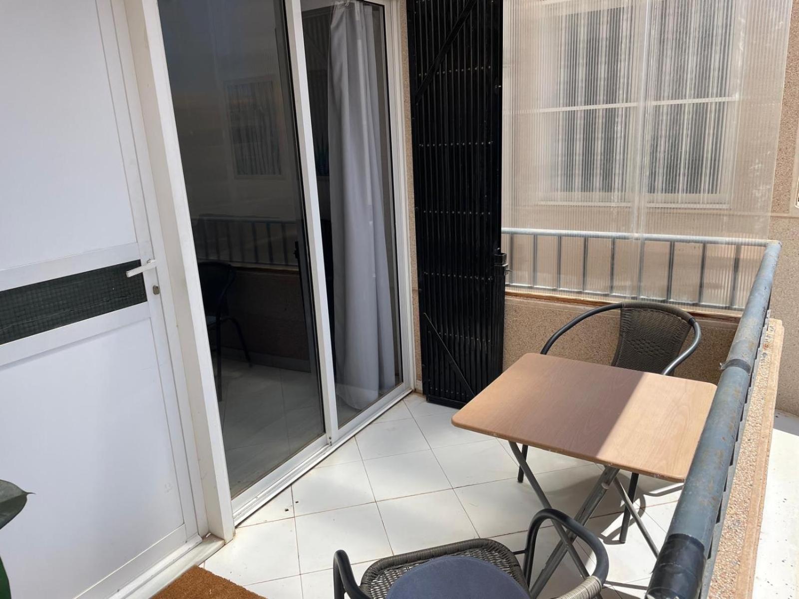 Przytulny Apartament 100M Od Plazy 托雷维耶哈 外观 照片